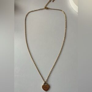 Elegant Gold Heart Necklace